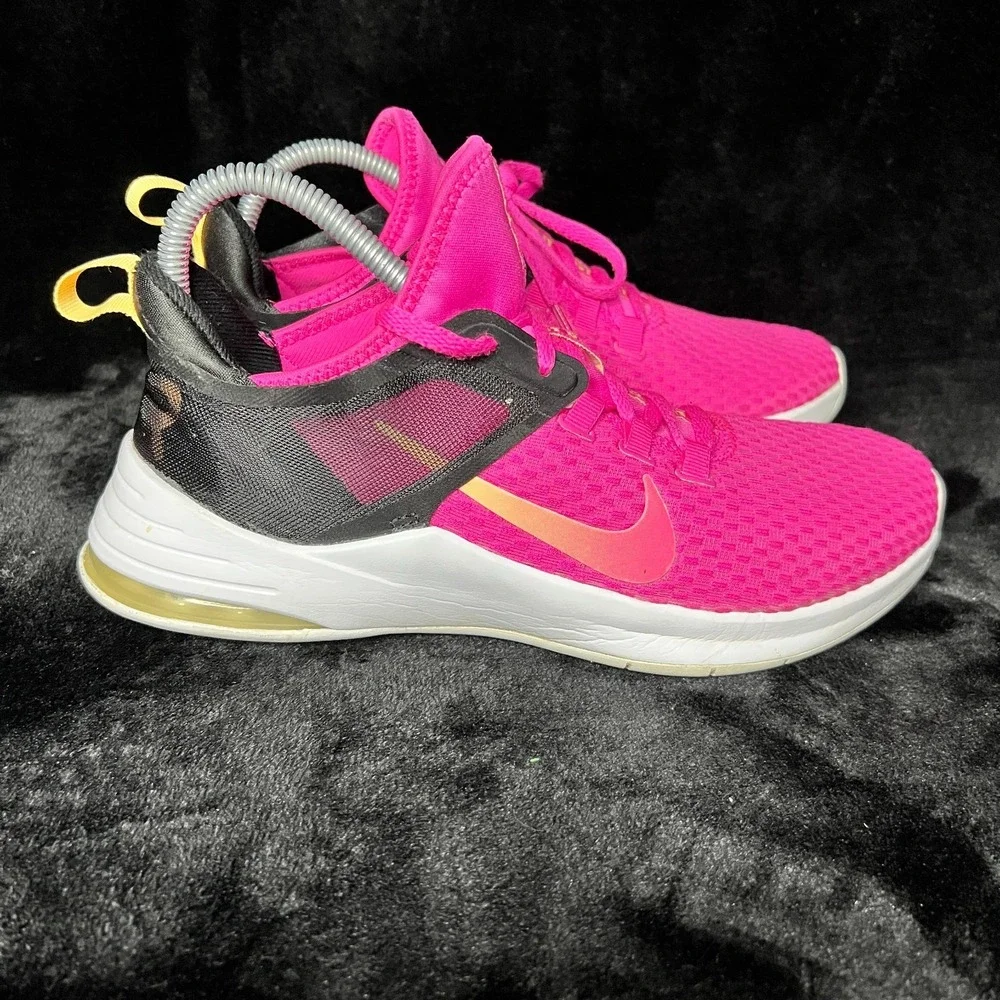 Nike Air Max Bella TR 2 AQ7492-600 Womens 9 Training Shoes Laser Fuchsia Sneaker